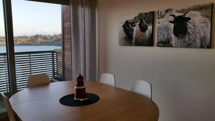Apart Daire, 3 Yatak Odası (Bølgen)