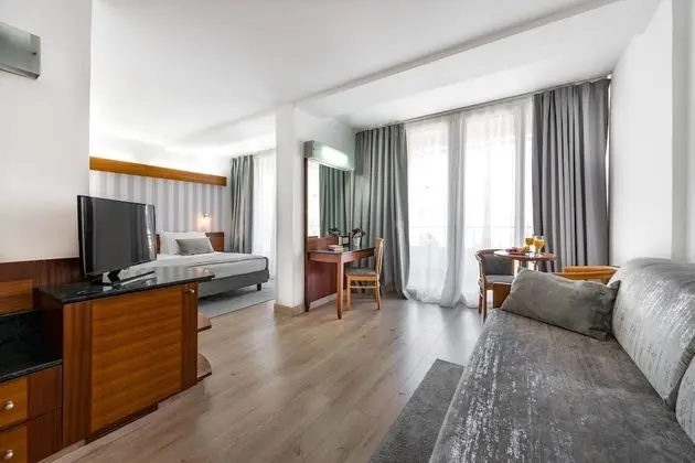 Superior Room, Balcony, Sea View