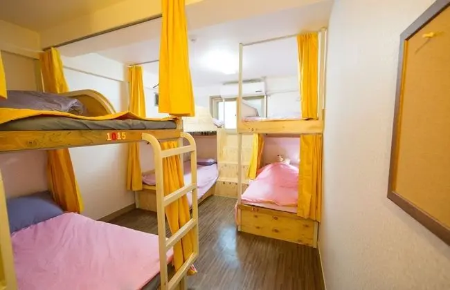 Economy Oda, Birden Çok Yatak (8-person)