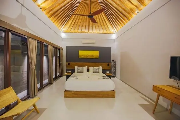 Villa, 1 Yatak Odası, Havuz Manzaralı