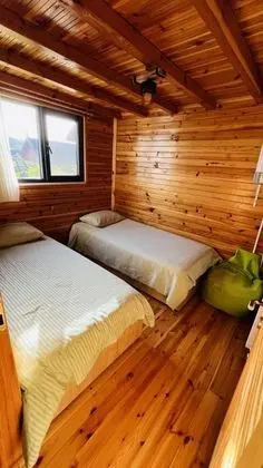 Dağ Evi, Şehir veya Dağ Manzaralı, Şömineli ve Balkonlu