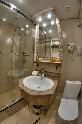 Standard Tek Büyük veya İki Ayrı Yataklı Oda