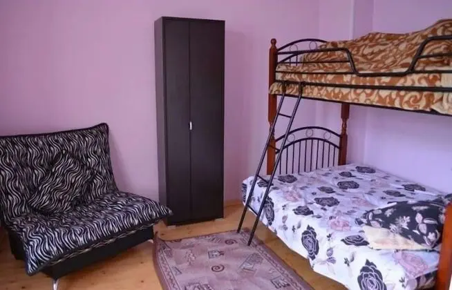 Economy Üç Kişilik Oda, Balkon