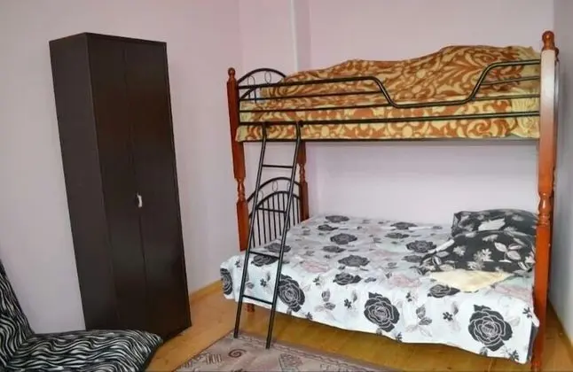 Economy Üç Kişilik Oda, Balkon