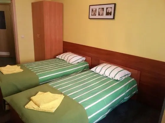 Standard Tek Büyük Yataklı Oda