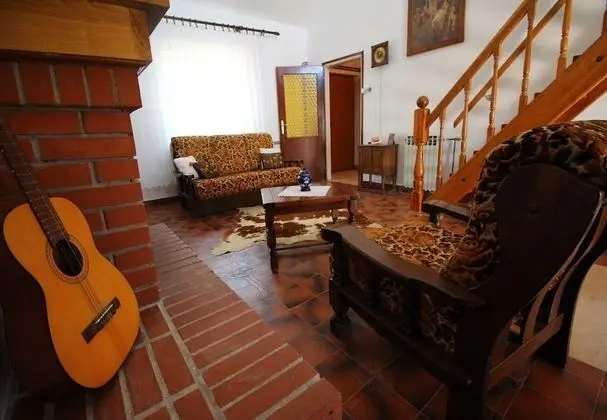 Ev (UzLu - close to the sea & relaxing - )