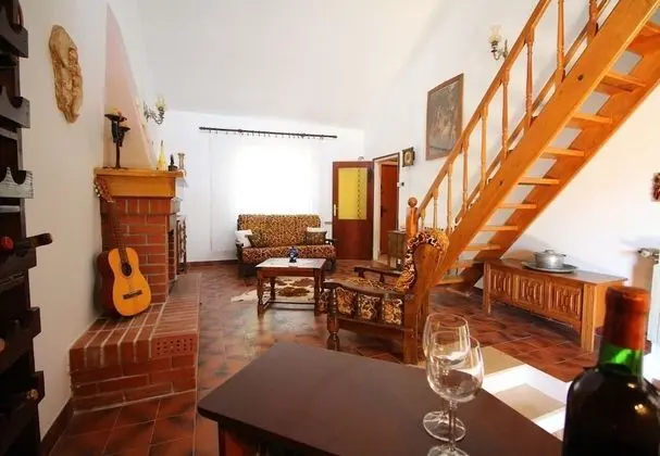 Ev (UzLu - close to the sea & relaxing - )