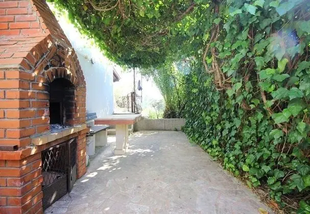 Ev (UzLu - close to the sea & relaxing - )