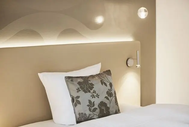 Classic Single Room Countryside View