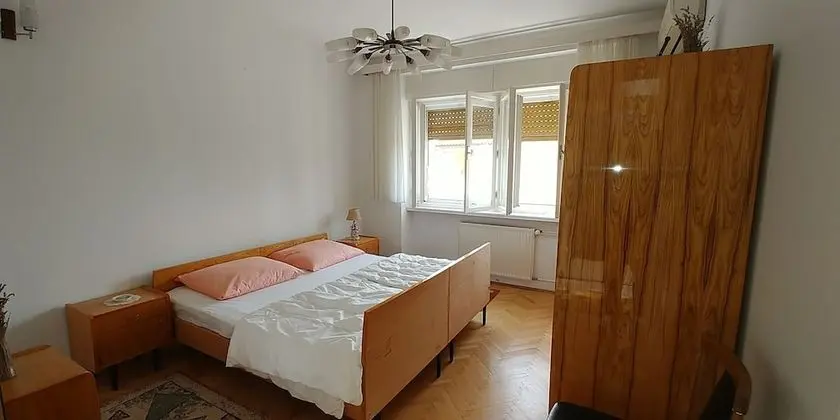 Apart Daire, 2 Büyük (Queen) Boy Yatak