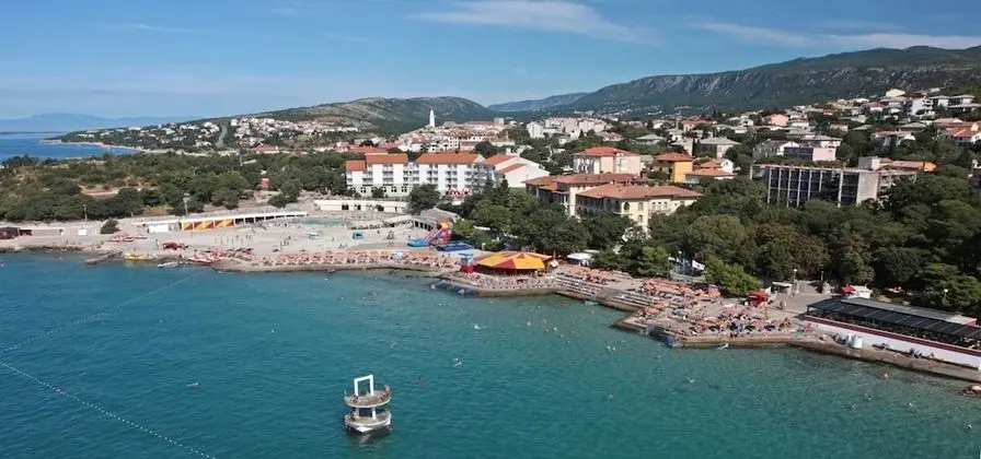 Apart Daire, 2 Büyük (Queen) Boy Yatak