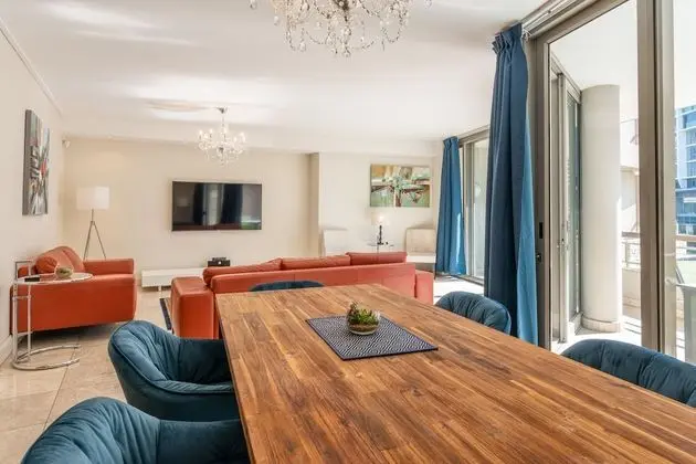 Presidential Apart Daire, 2 Yatak Odası, Mutfak, Kanal Manzaralı