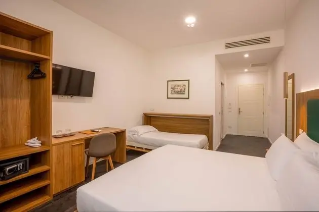 Family Üç Kişilik Oda