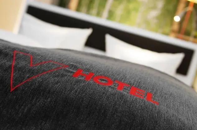 Comfort Tek Büyük Yataklı Oda, Teras, Bahçe Manzaralı