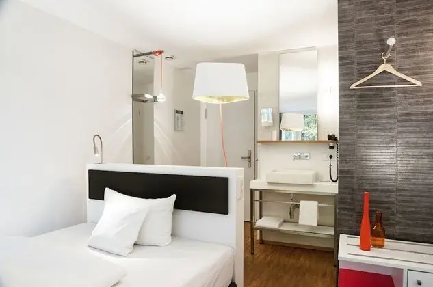 Comfort Tek Kişilik Oda, Balkon, Bahçe Manzaralı