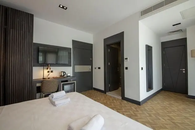 Superior Room with Balcony