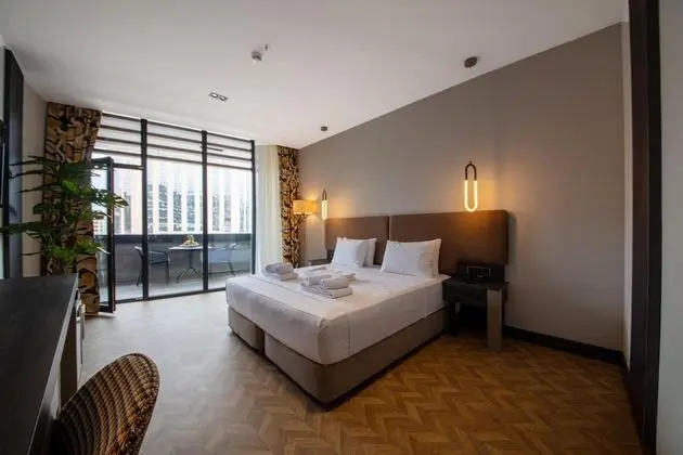 Standart Oda,Kısmi Deniz Manzaralı,Balkonlu