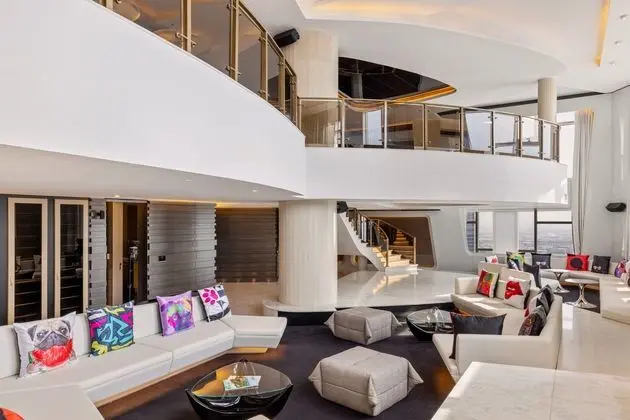Villa, 2 Yatak Odası (Sky, 1 King & 1 Round Bed)