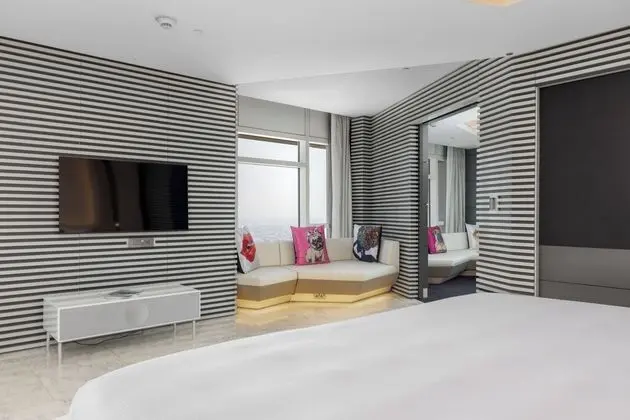 Villa, 2 Yatak Odası (Sky, 1 King & 1 Round Bed)