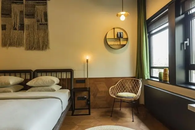 Comfort Tek Büyük Yataklı Oda