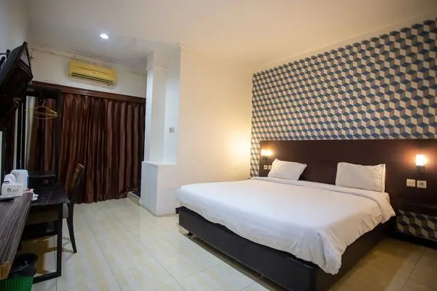 Deluxe Tek Büyük Yataklı Oda