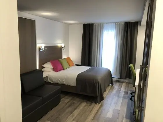 Chambre Executive , 1 lit Queen 1 lit escamotable