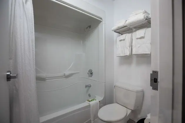 Chambre Executive , 1 lit Queen 1 lit escamotable