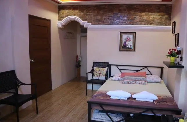 Üç Kişilik Oda (with Bathroom 1)