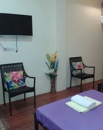 Üç Kişilik Oda (with Bathroom 1)
