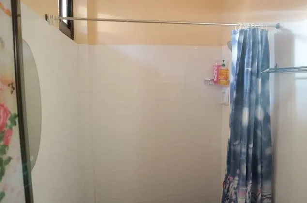 Üç Kişilik Oda (with Bathroom 1)
