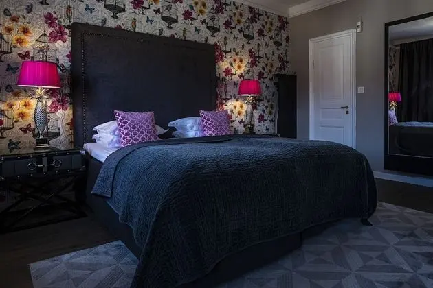 Standard Oda, 1 Büyük (Queen) Boy Yatak, Sigara İçilmez