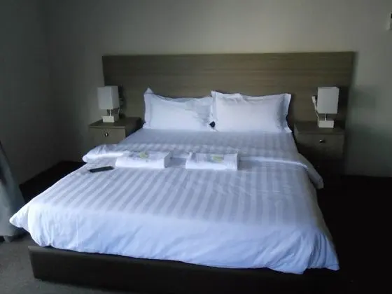 Deluxe Tek Büyük Yataklı Oda, Banyolu/Duşlu