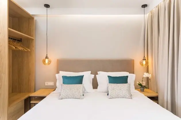 Comfort Tek Büyük veya İki Ayrı Yataklı Oda