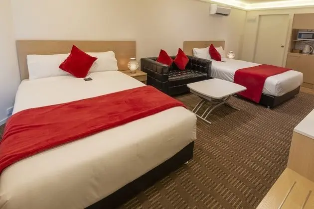Luxury Tek Büyük Yataklı Oda, 2 Büyük (Queen) Boy Yatak