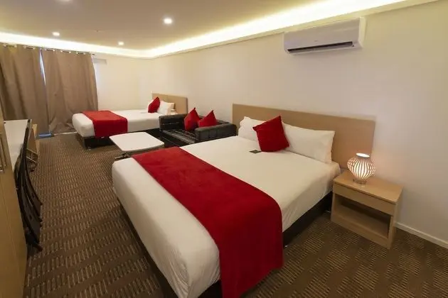 Luxury Tek Büyük Yataklı Oda, 2 Büyük (Queen) Boy Yatak