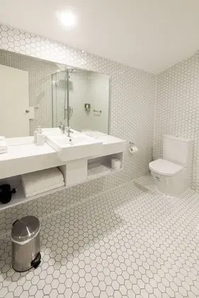 Luxury Tek Büyük Yataklı Oda, 2 Büyük (Queen) Boy Yatak