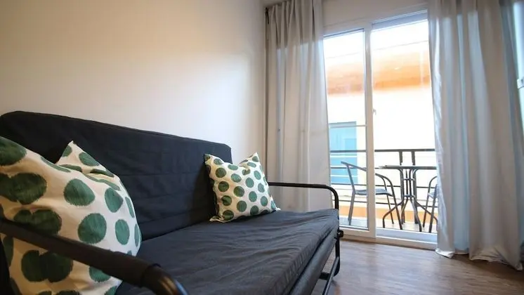 Standard Tek Kişilik Oda, Havuz Manzaralı