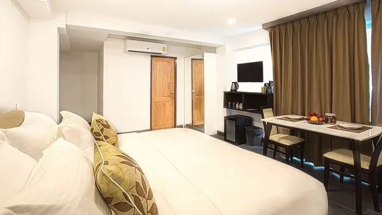 Deluxe Tek Büyük Yataklı Oda