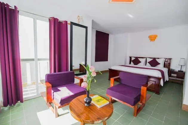 Landmark King Balcony