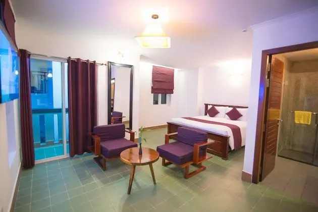 Landmark King Balcony