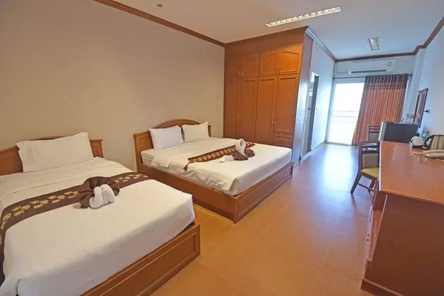 Deluxe Üç Kişilik Oda, Balkon, Şehir Manzaralı