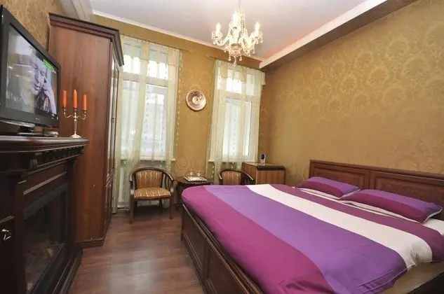 Standard Tek Büyük Yataklı Oda