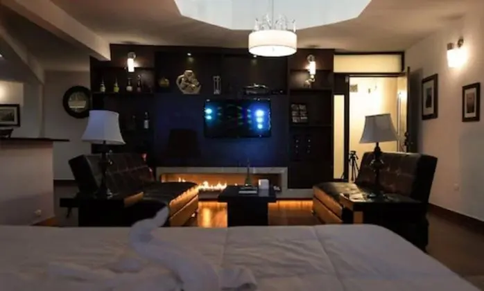Çatı Katı Süiti (Penthouse), Jakuzi