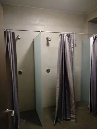 Ortak Ranzalı Oda, Sadece erkekler için (8 beds)