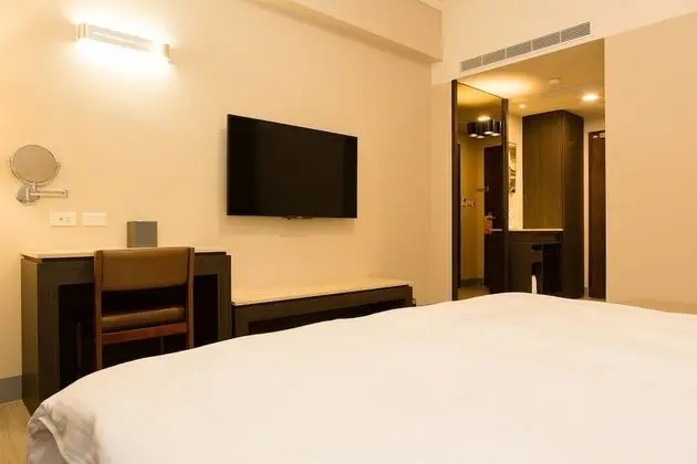 Classic Tek Büyük Yataklı Oda, 1 Büyük (Queen) Boy Yatak, Balkon, Şehir Manzaralı