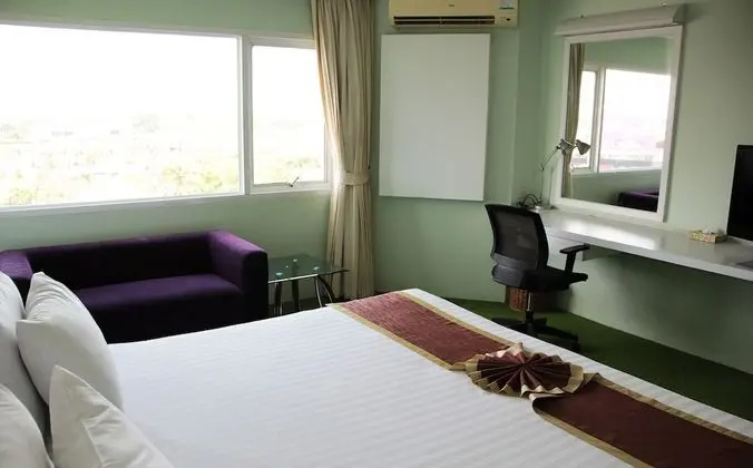 Deluxe Double or Twin Room