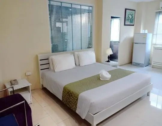 Pool Suite