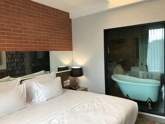 Executive Oda, Balkon