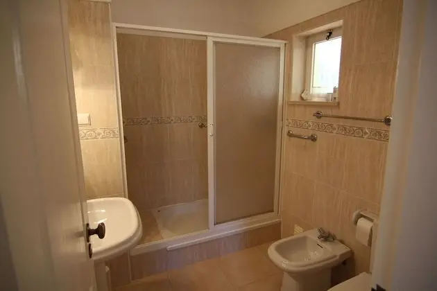 Apart Daire, 4 Yatak Odası
