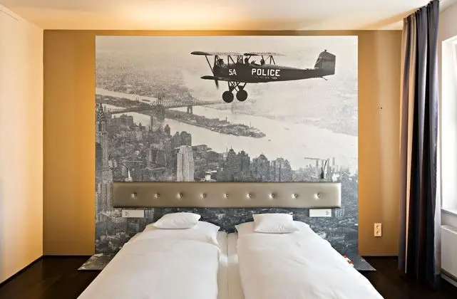 Design Tek Büyük Yataklı Oda